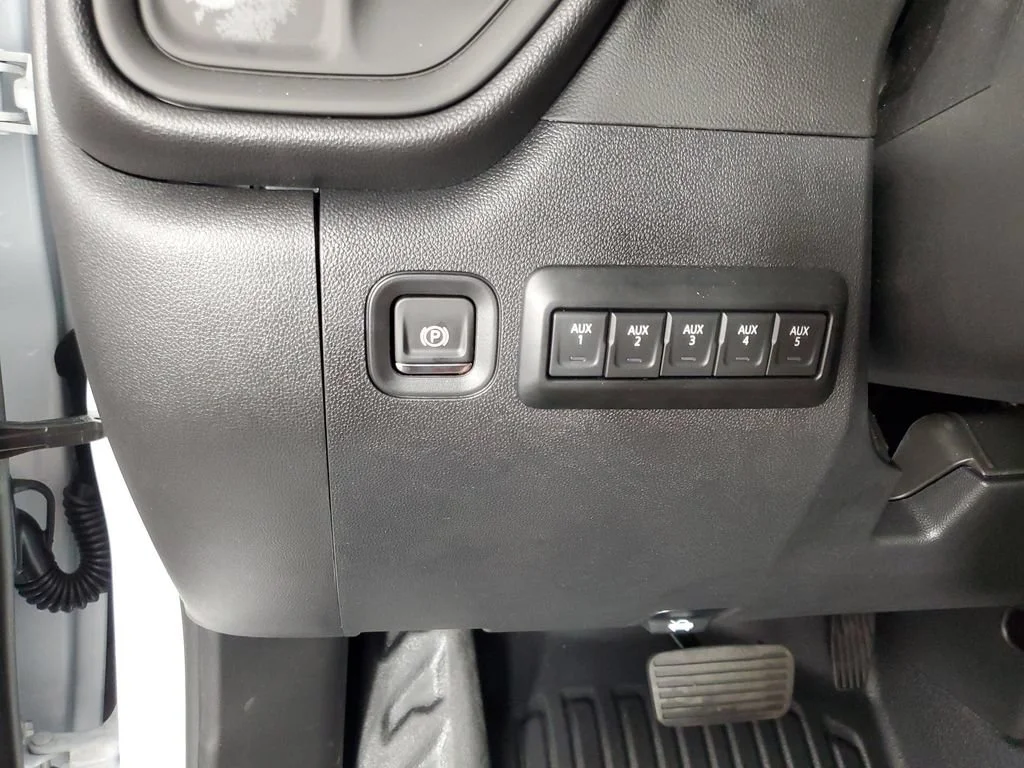 2026 Chevrolet Silverado 3500 HD Work Truck - Photo 27