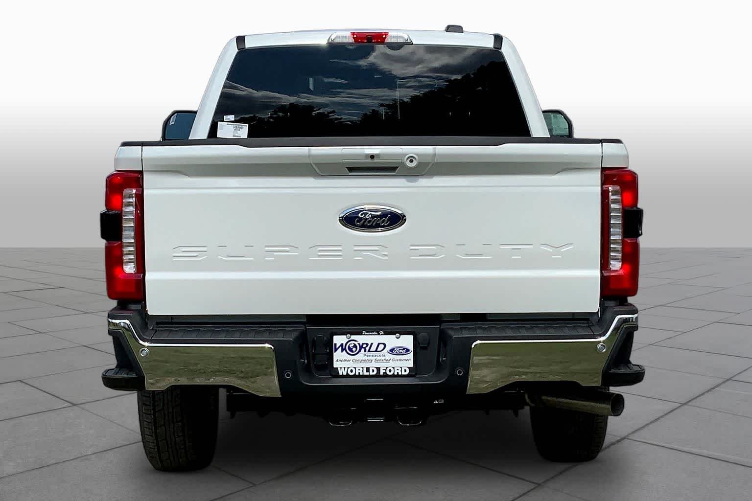 2026 Ford F-350 Super Duty Lariat - Photo 4