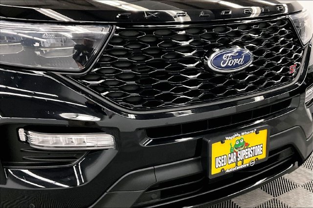 Used 2023 Agate Black Metallic Ford ST image 35