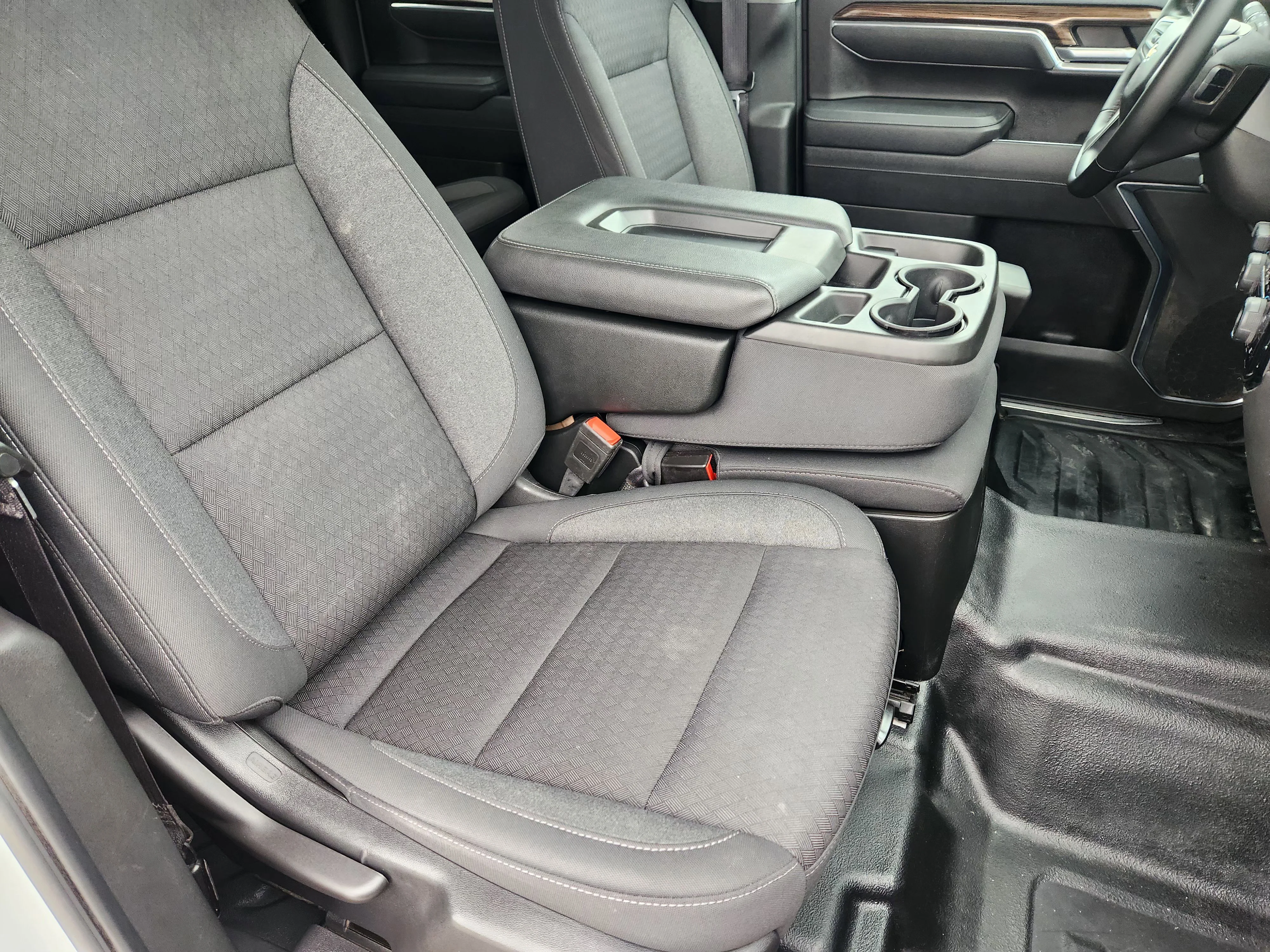 Used 2025 Summit White Chevrolet LT LT1 image 15
