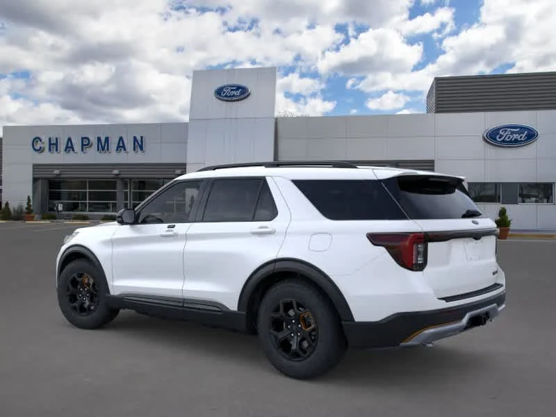 New 2026 Star White Met Tri-Coat Ford Tremor image 4