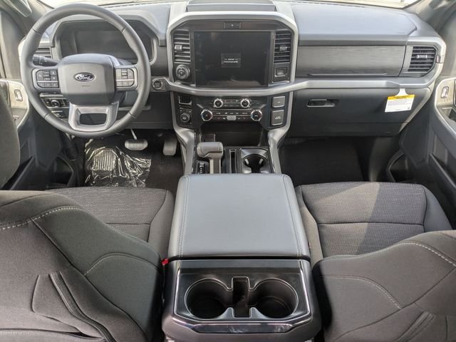 New 2026 Agate Black Metallic Ford XLT image 17