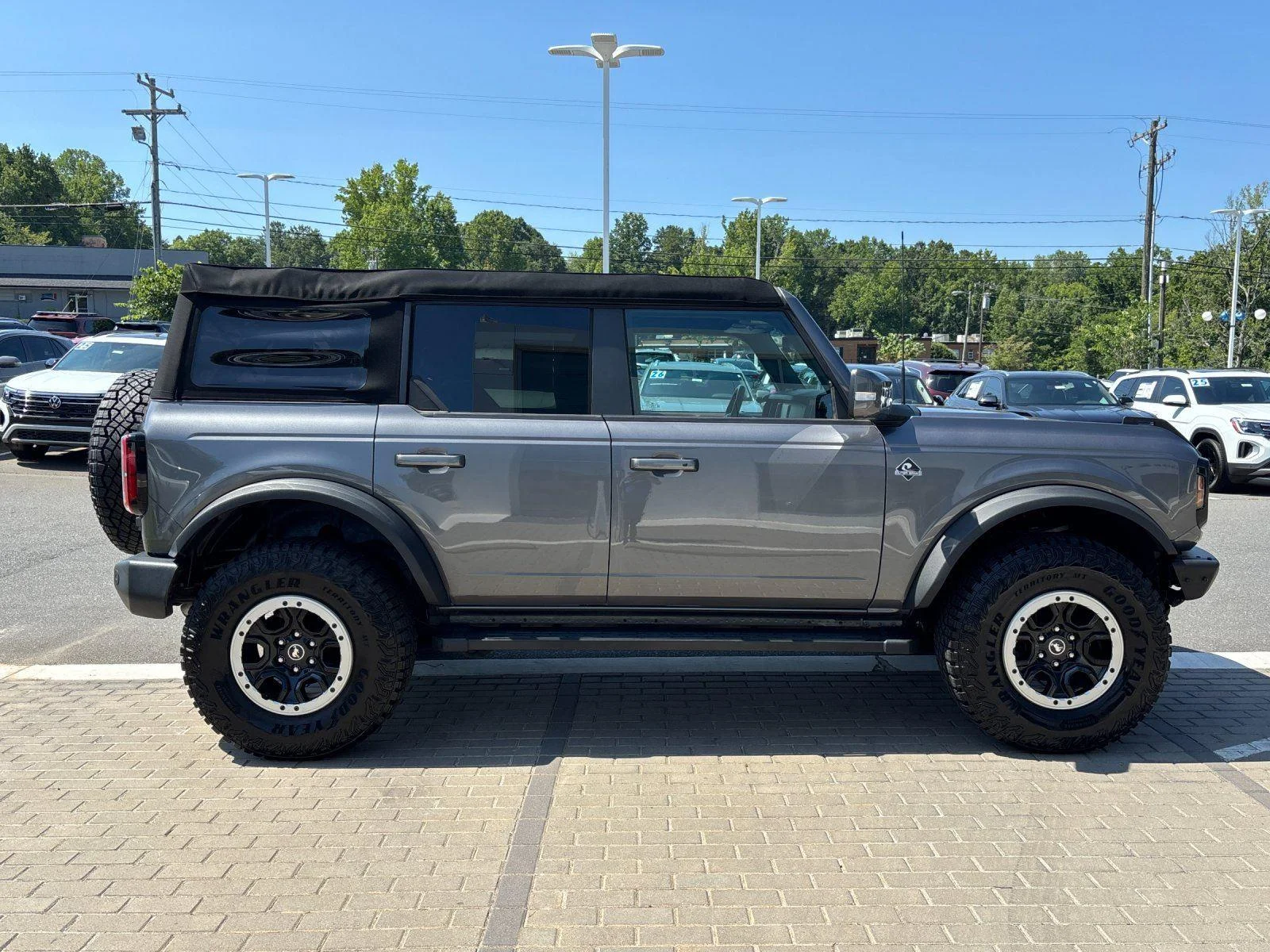 Used 2022 Carbonized Gray Ford Outer Banks image 6