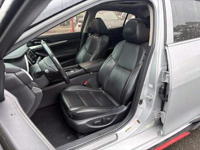 Used 2020 Silver Nissan 3.5 SL image 11