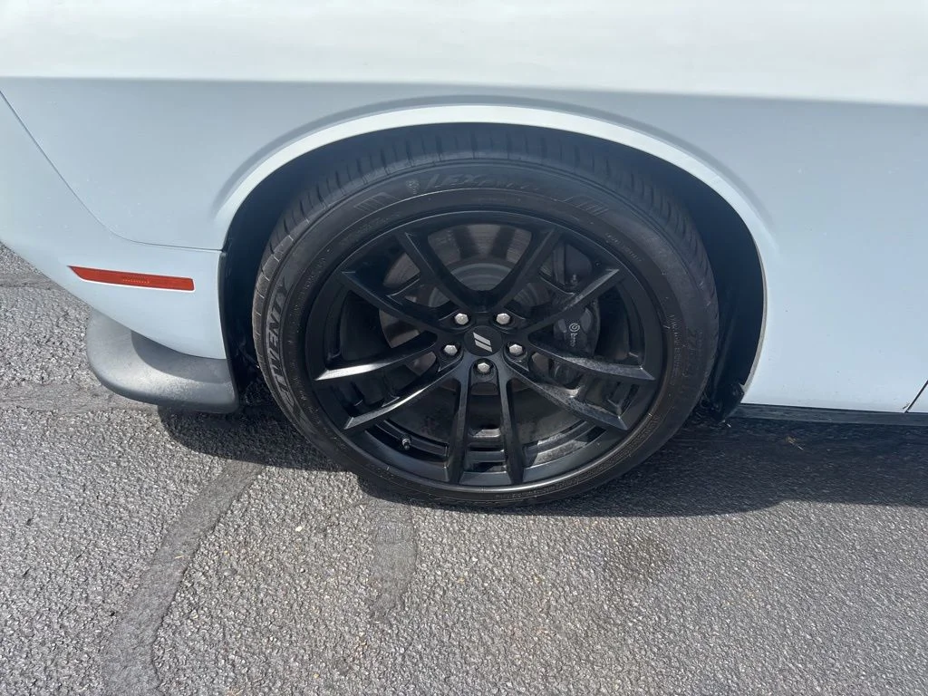 Used 2022 White Dodge R/T image 26