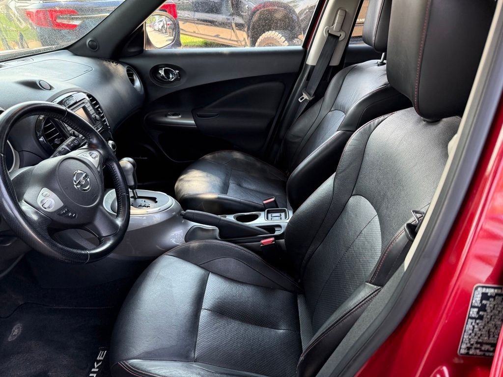 Used 2013 Cayenne Red Nissan SL image 12