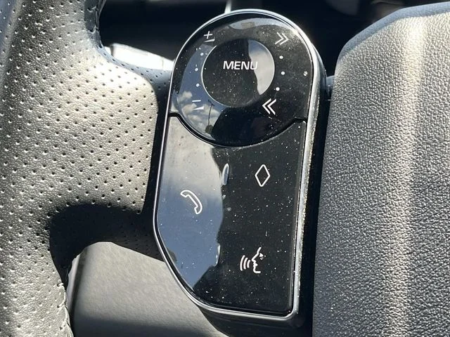 Used 2019 Black Land Rover HSE image 37