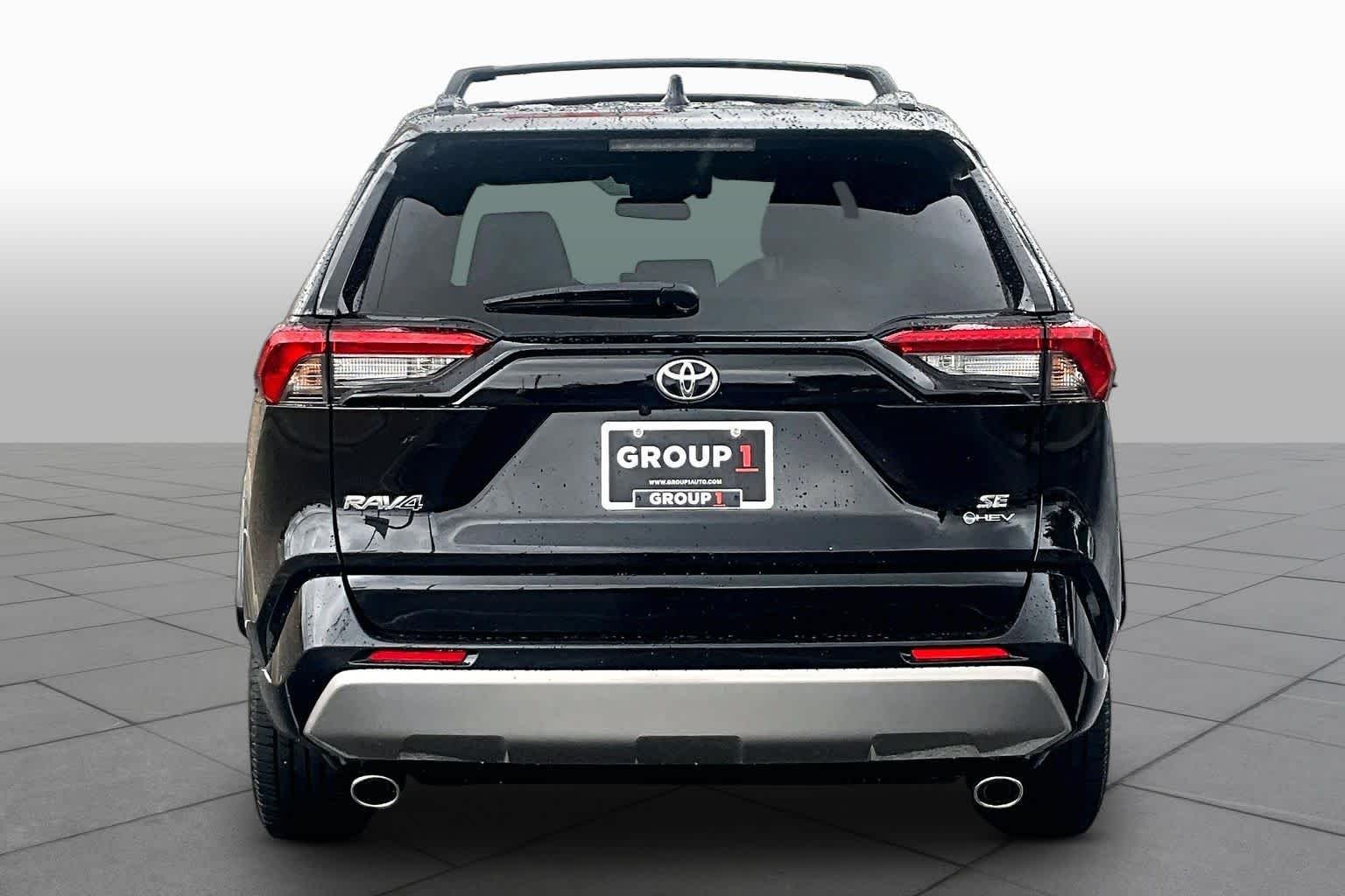 Used 2025 Midnight Black Metallic Toyota Hybrid SE image 5