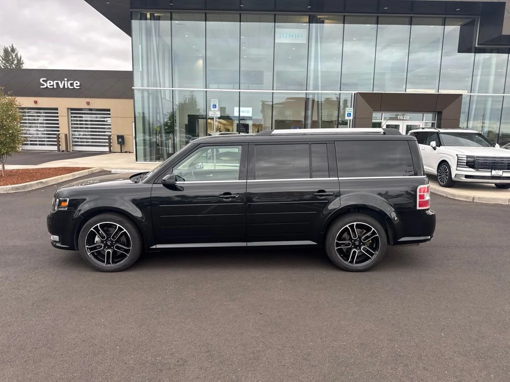 Used 2014 Black Ford SEL image 4