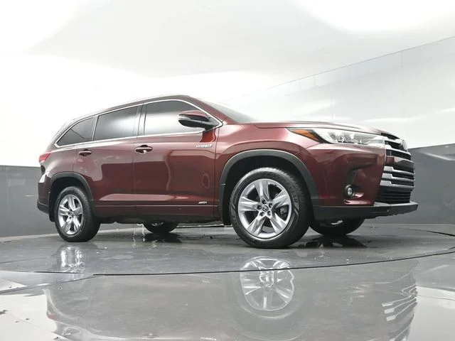 Used 2019 Red Toyota Limited image 52