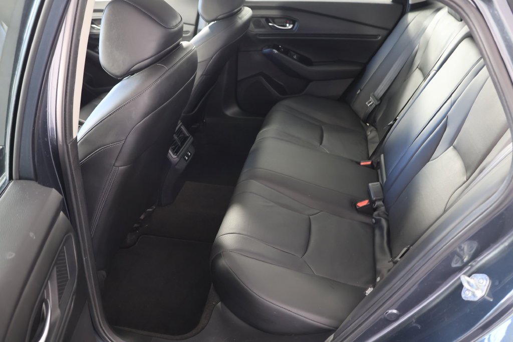 Used 2024  Honda Touring image 21