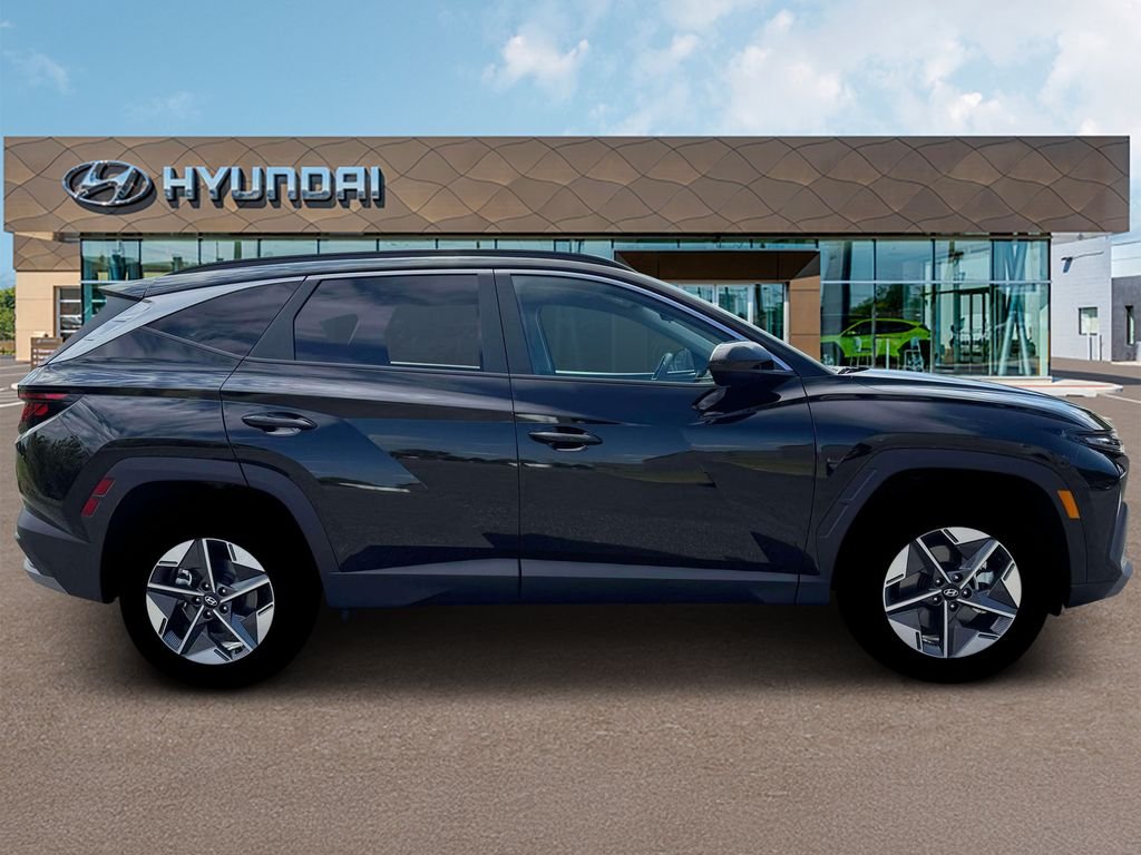 New 2026 Black Hyundai SEL image 9