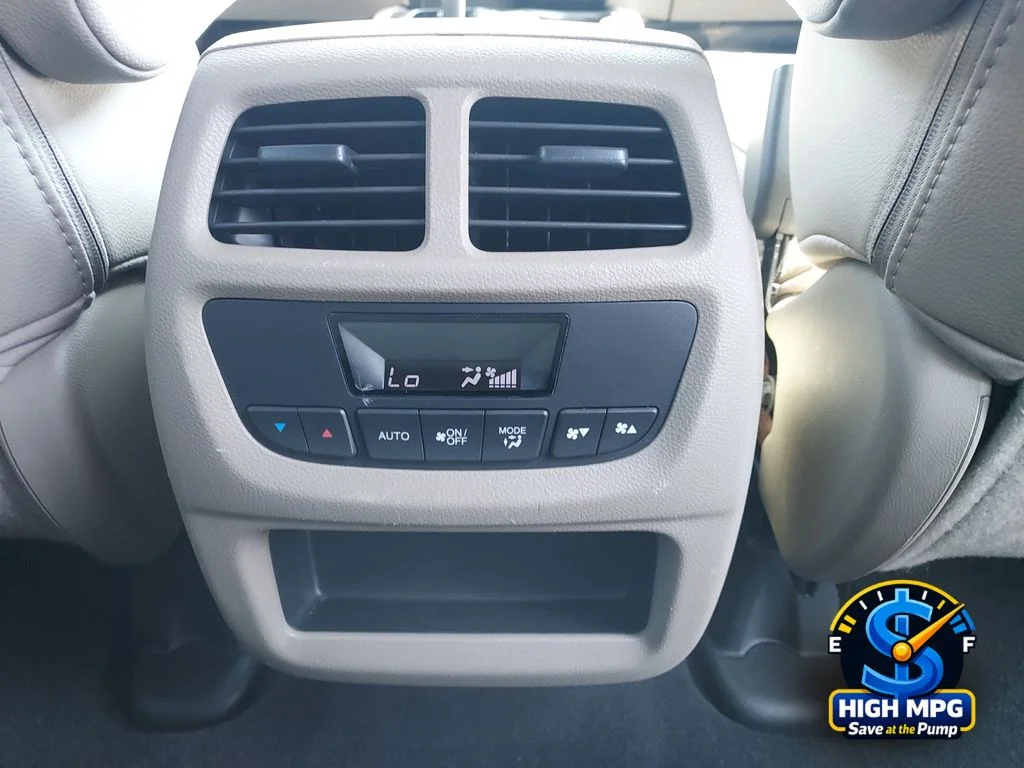 2017 Honda Pilot EX-L - Photo 25