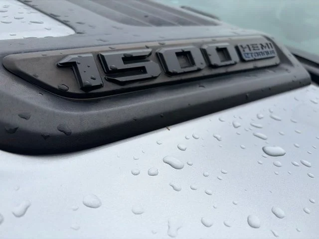 Used 2021 Silver Ram Laramie image 10