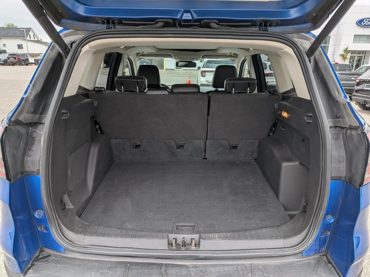 Used 2017 Blue Ford 4wd 4dr Titanium image 7