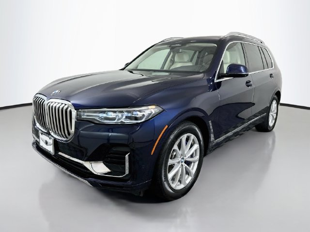 2021 BMW X7