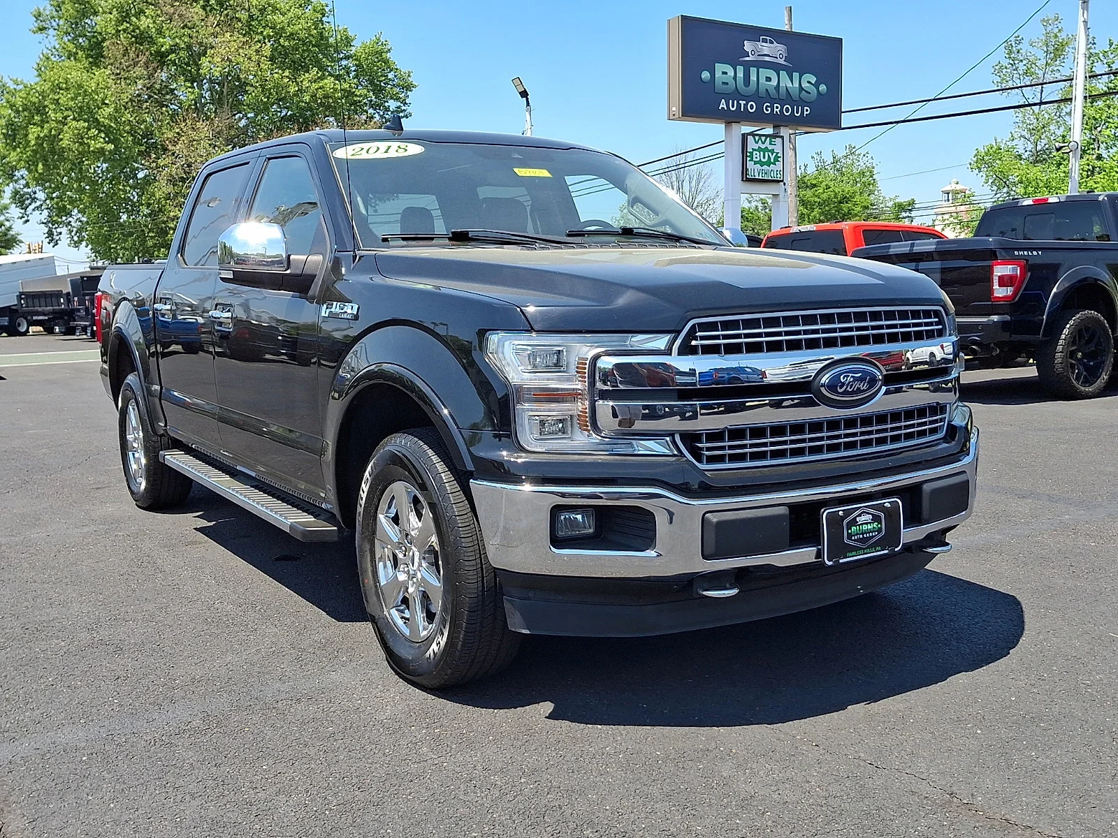 Used 2018 Shadow Black   G1 Ford LARIAT image 2