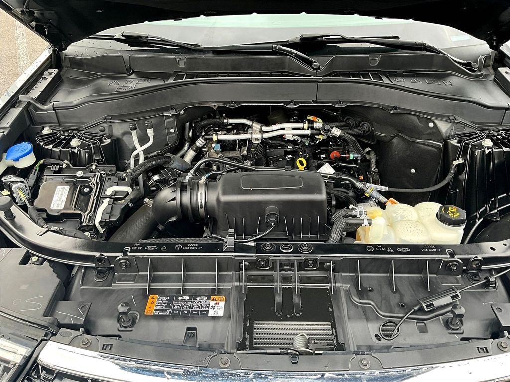 Used 2021 Gray Ford XLT image 32
