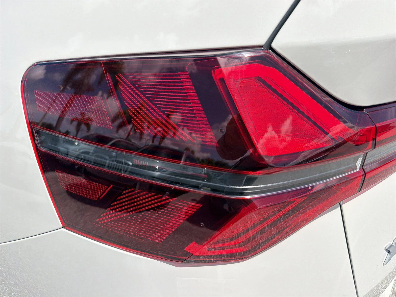 New 2026 Dune Grey Metallic BMW M50 xDrive image 11