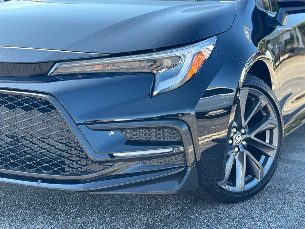 New 2026 Midnight Black Metallic Toyota SE image 5