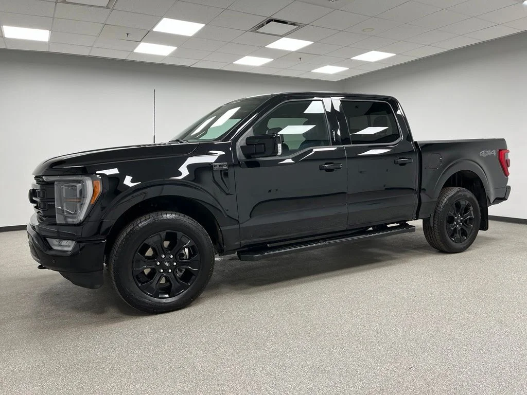 Used 2023 Black Ford Lariat image 6