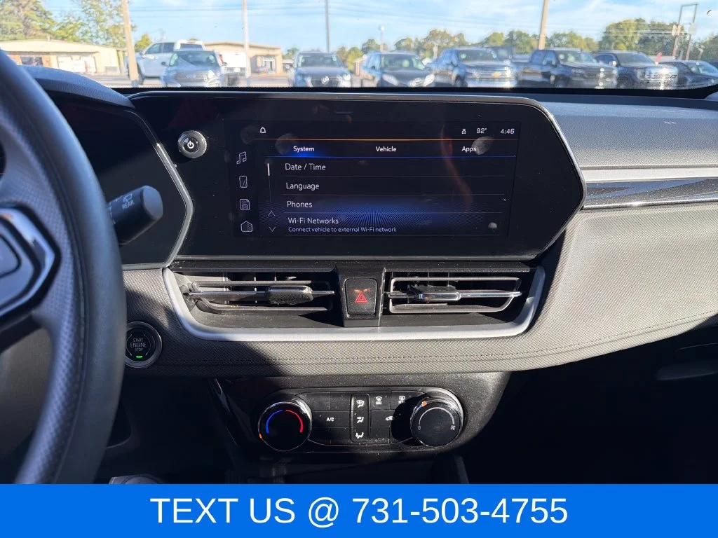 Used 2025 White Chevrolet LT image 19