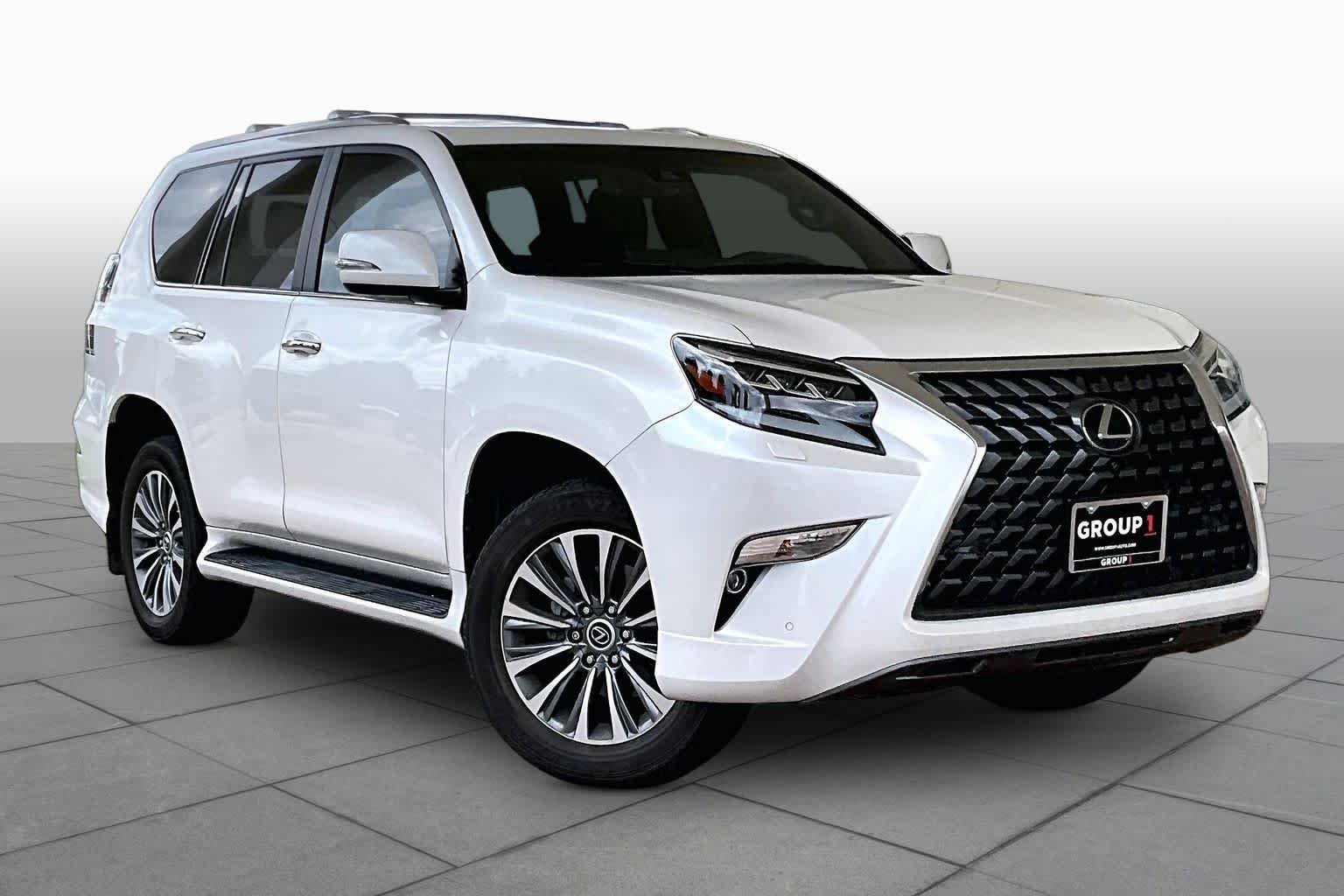 Used 2023 Eminent White Pearl Lexus Luxury image 3