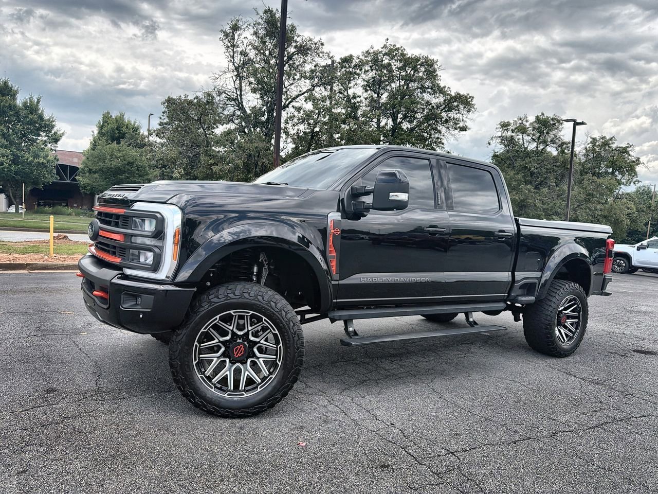 2023 Ford F-250 Lariat 4x4 Crew Cab 6-3/4' Box's photo