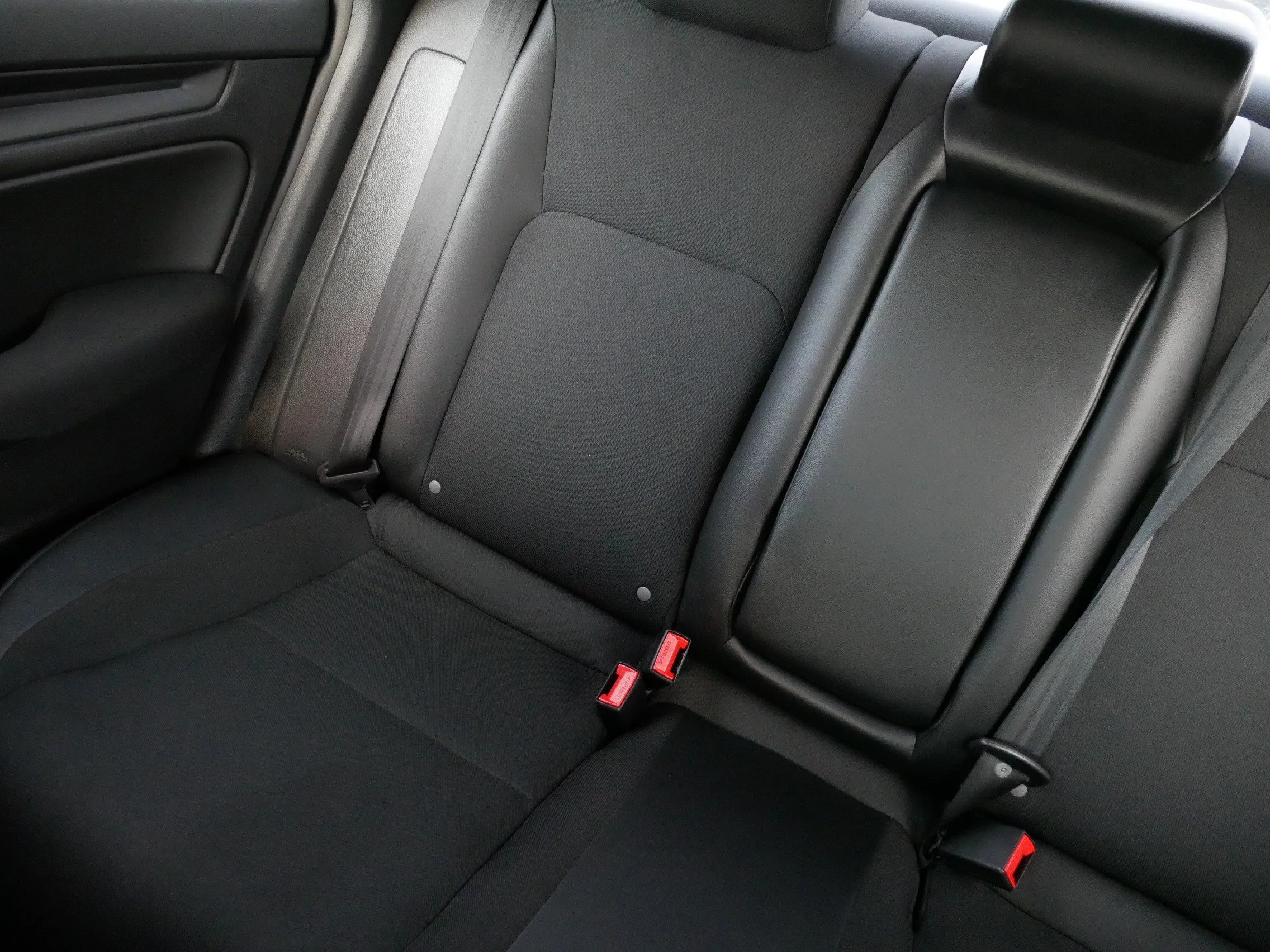 Used 2025 Crystal Black Pearl Honda Sport image 12