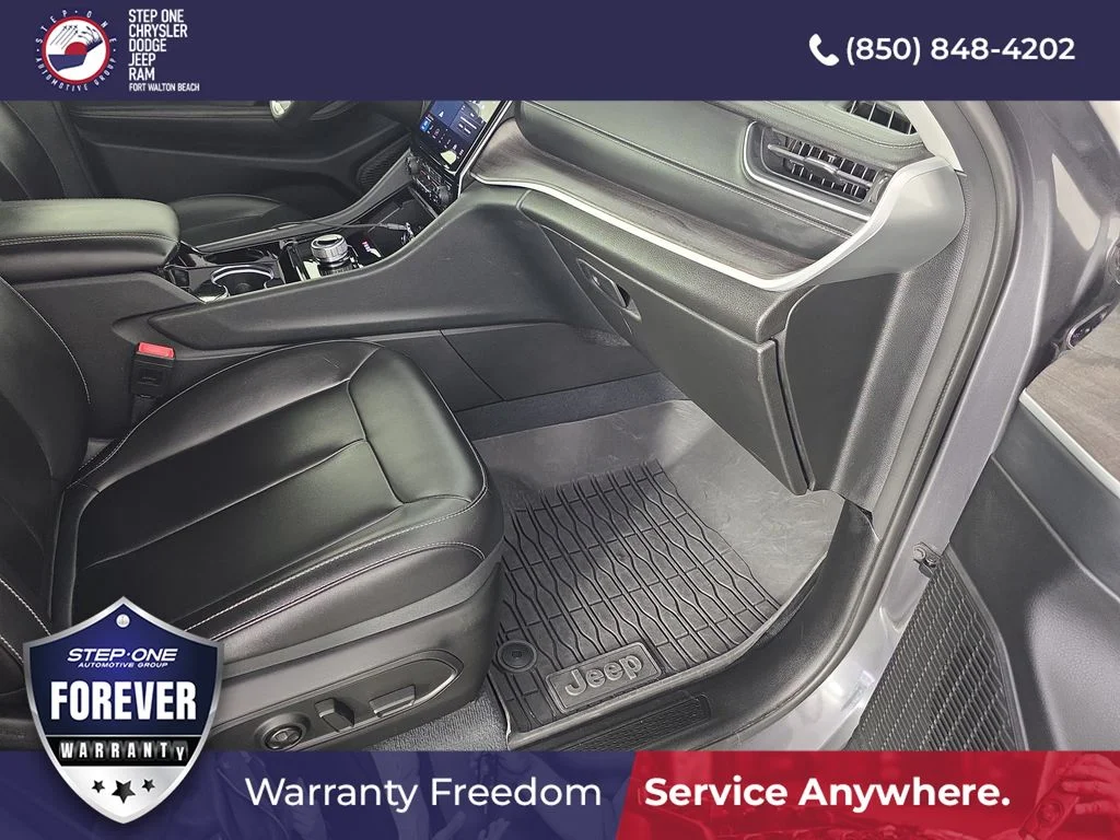 Used 2023 Gray Jeep Limited image 32