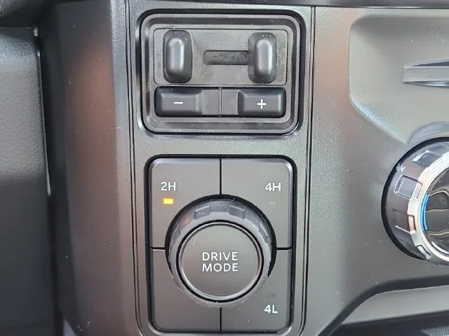 New 2026 Avalanche Ford Platinum image 30