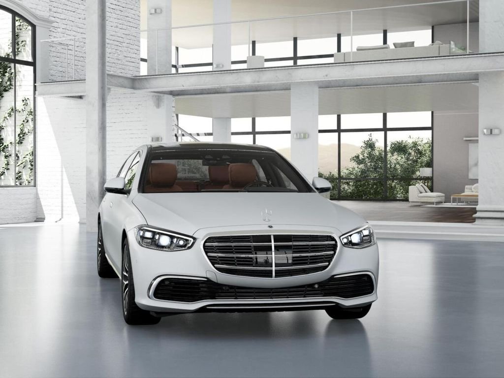New 2026 White Mercedes-Benz S 580 image 8