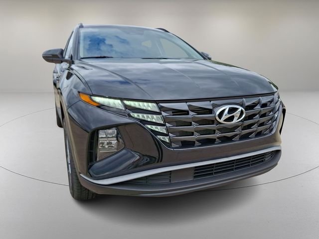 Certified Used 2023 Black Hyundai SEL image 2