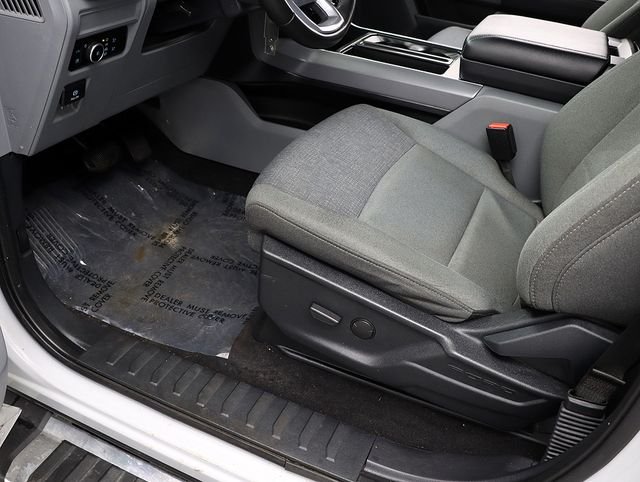 Used 2024 Avalanche Ford XLT image 26