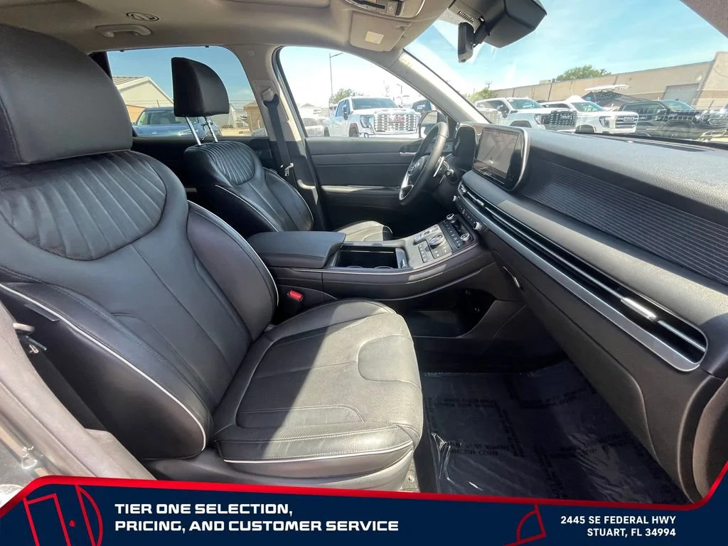 Used 2024 Gray Hyundai Limited image 21