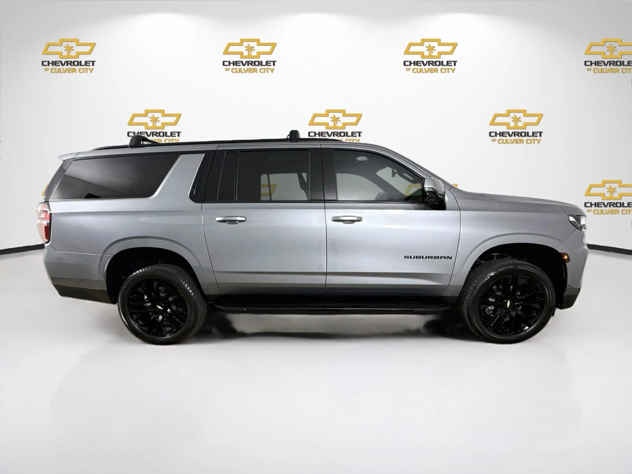 Used 2022 SATIN STEEL METALLIC Chevrolet RST image 9