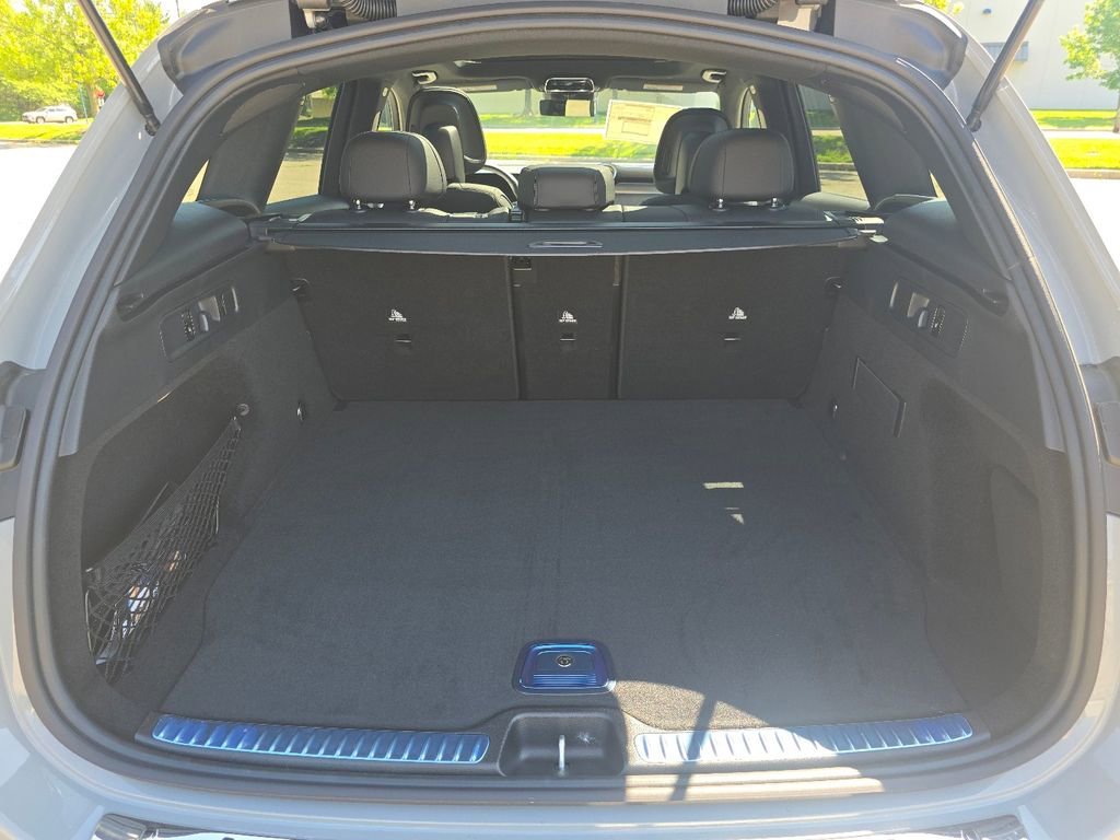 New 2026 MANUFAKTUR Alpine Grey Mercedes-Benz GLC 300 image 57