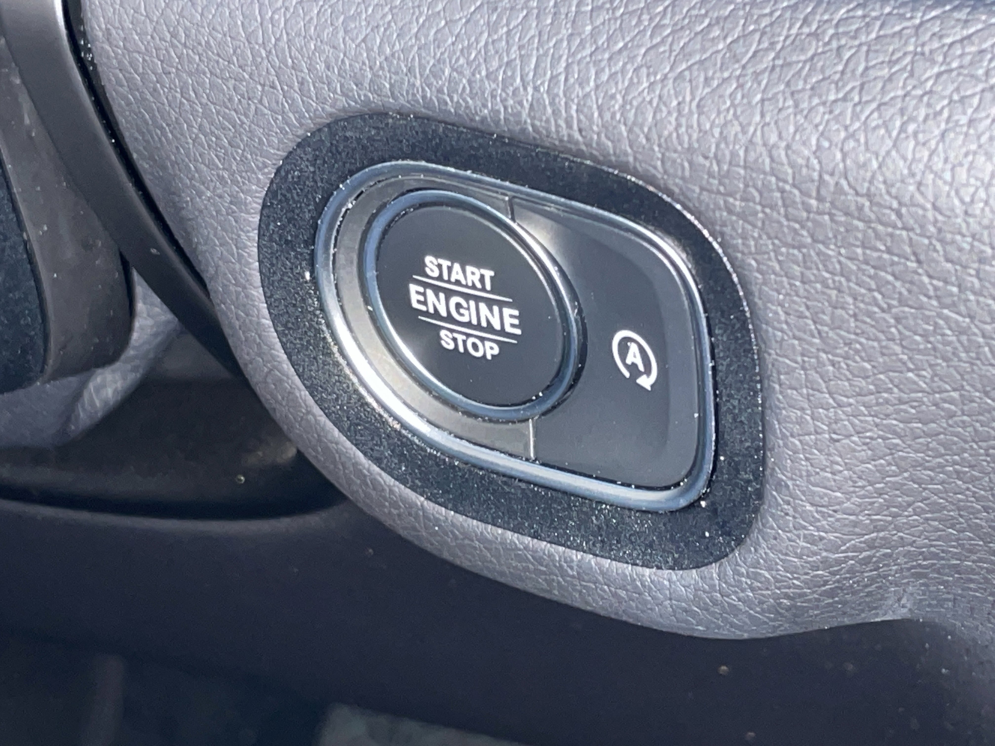 Certified Used 2023 Polar White Mercedes-Benz GLE 350 SUV image 28