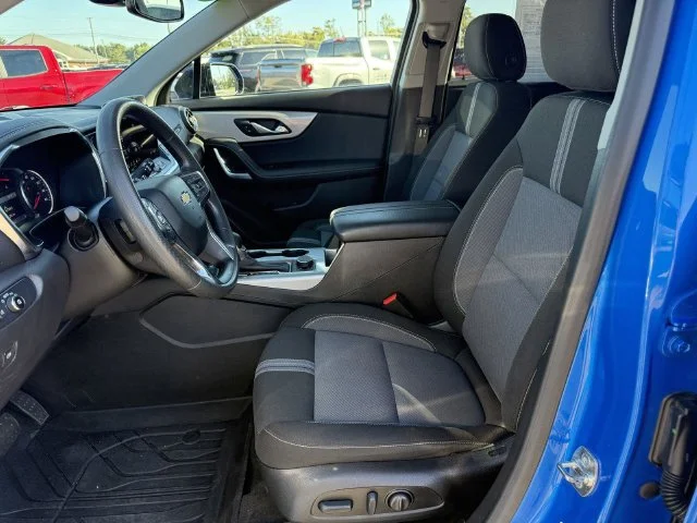 Used 2024 Riptide Blue Chevrolet LT image 11