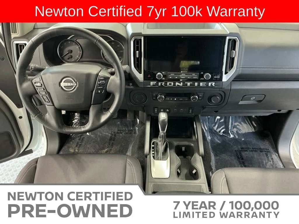 Certified Used 2025 Glacier White Nissan SV image 14