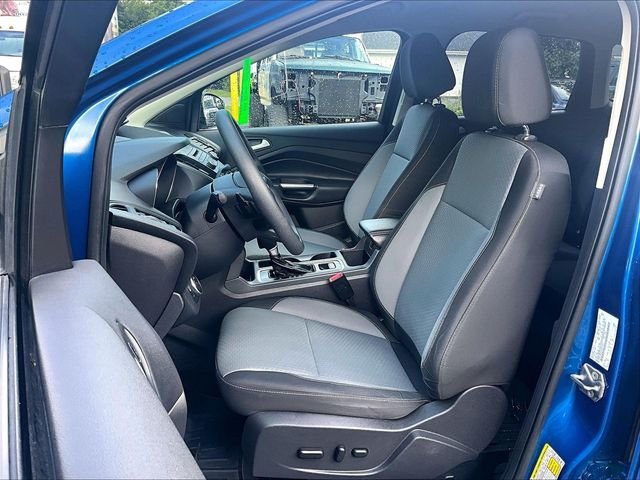 Used 2017 Blue Ford SE image 20