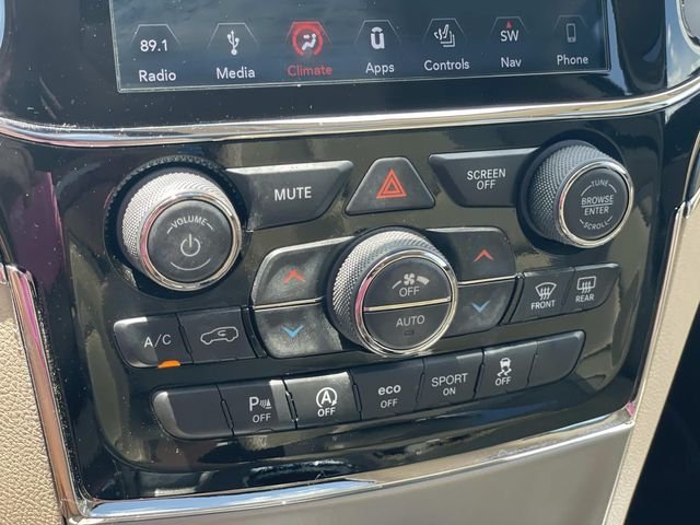 Used 2019 White Jeep Limited image 28