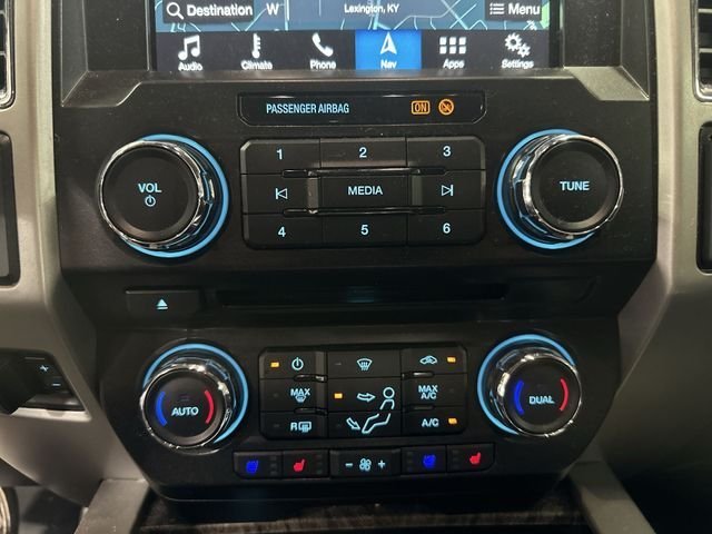 Used 2018 Shadow Black Ford Lariat image 21