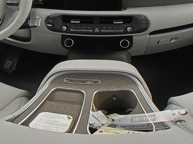 New 2026 Black Hyundai SEL Premium 7P image 27