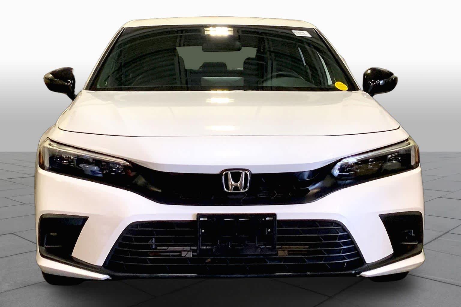 Used 2024 Platinum White Pearl Honda Sport image 6