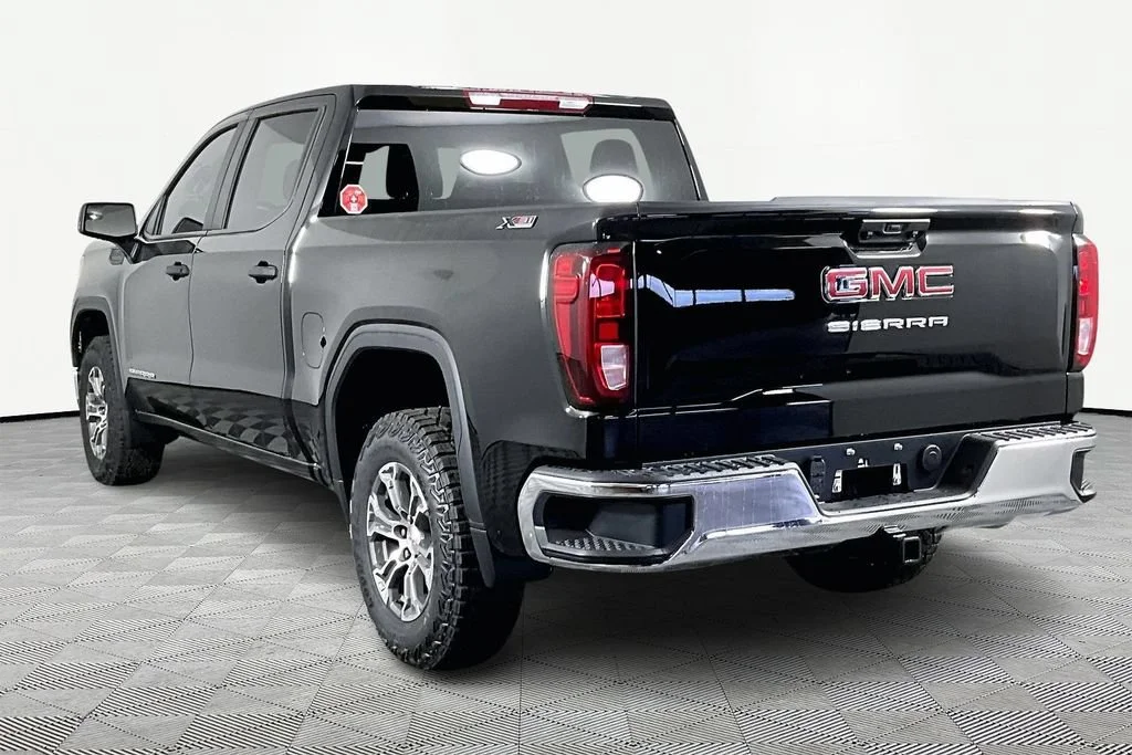 New 2026 Onyx Black GMC Pro image 4