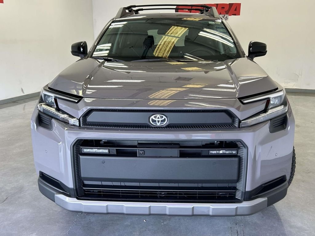 Used 2026  Toyota Woodland image 8