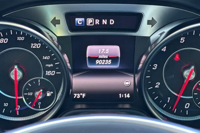 Used 2019  Mercedes-Benz SL 550 image 27