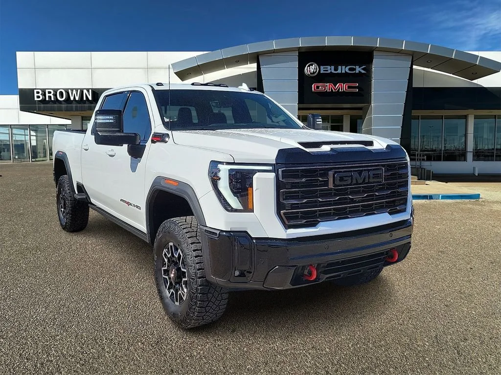 2025 GMC Sierra 4WD Crew Cab Standard Box AT4X's photo