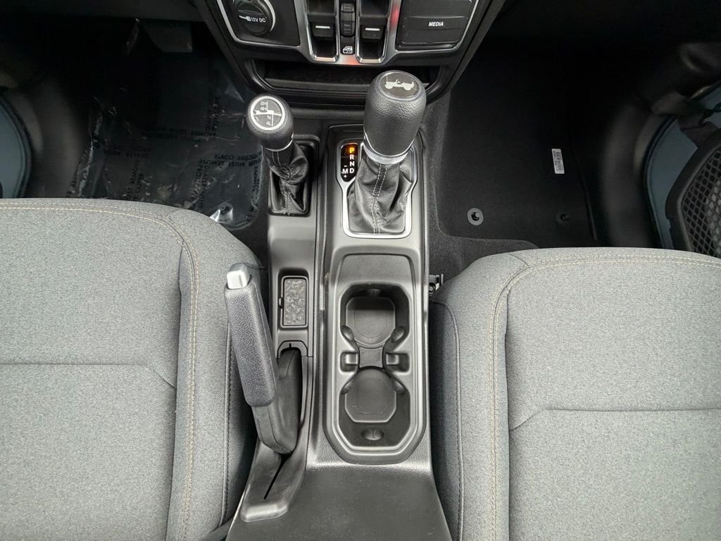 New 2026 Anvil Clear-Coat Exterior Paint Jeep Sport image 22